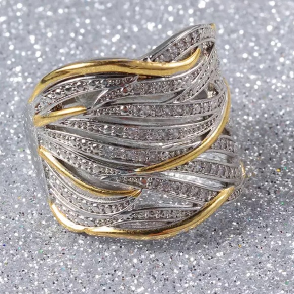 Silver Unique Shape Ring - Picture 2 of 4